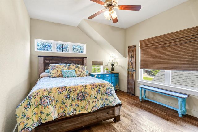 421 Dallas Street, Argyle, TX 76226