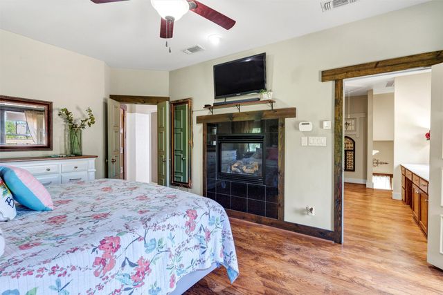 421 Dallas Street, Argyle, TX 76226