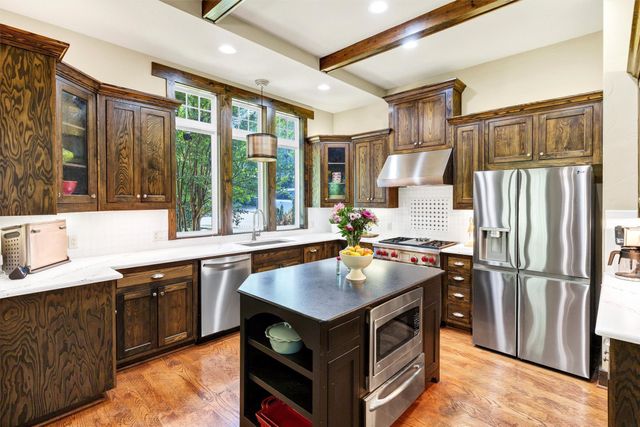421 Dallas Street, Argyle, TX 76226