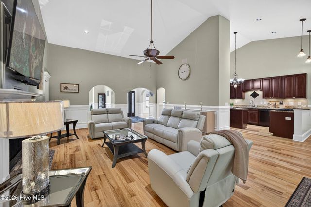 2519 High Valley Court NE, Bolivia, NC 28422