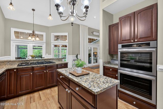 2519 High Valley Court NE, Bolivia, NC 28422