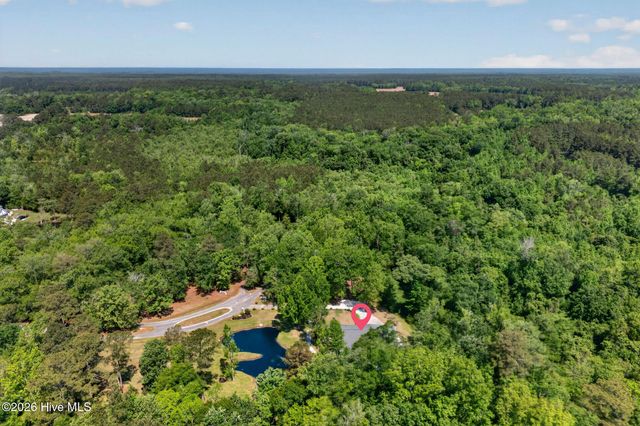 2519 High Valley Court NE, Bolivia, NC 28422