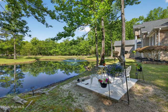 2519 High Valley Court NE, Bolivia, NC 28422