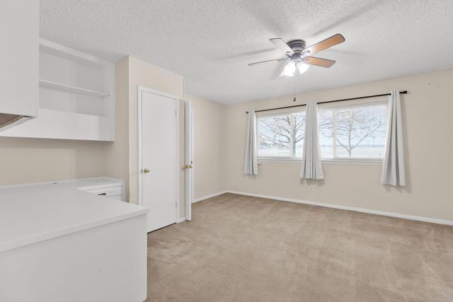 81 Family CIR, Hutto, TX 78634