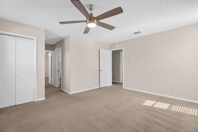 81 Family CIR, Hutto, TX 78634