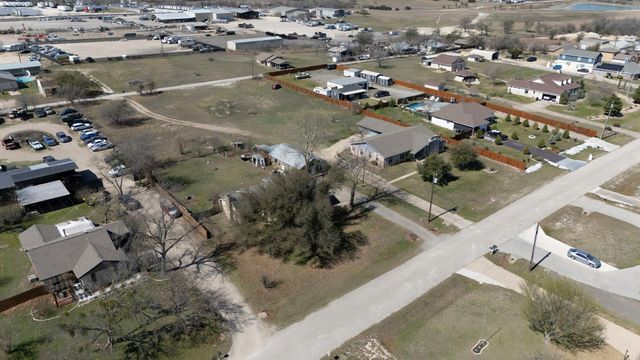 81 Family CIR, Hutto, TX 78634