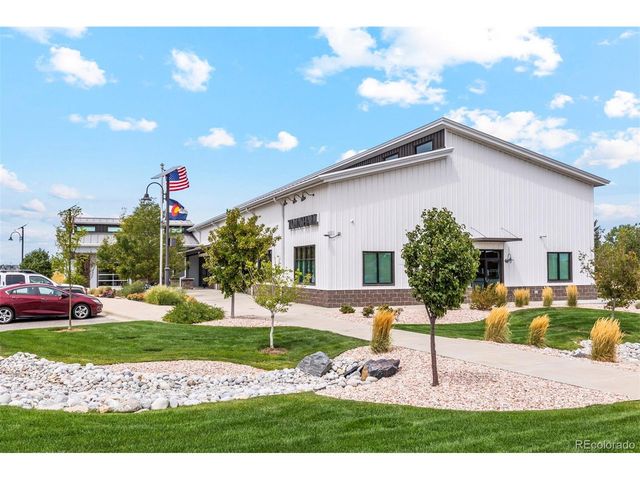 48285 Shetland Dr, Bennett, CO 80102