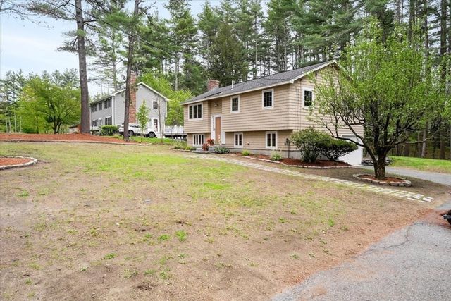 100 S Harbor Rd, Townsend, MA 01469