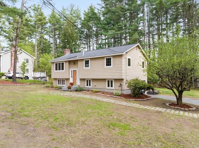 100 S Harbor Rd, Townsend, MA 01469