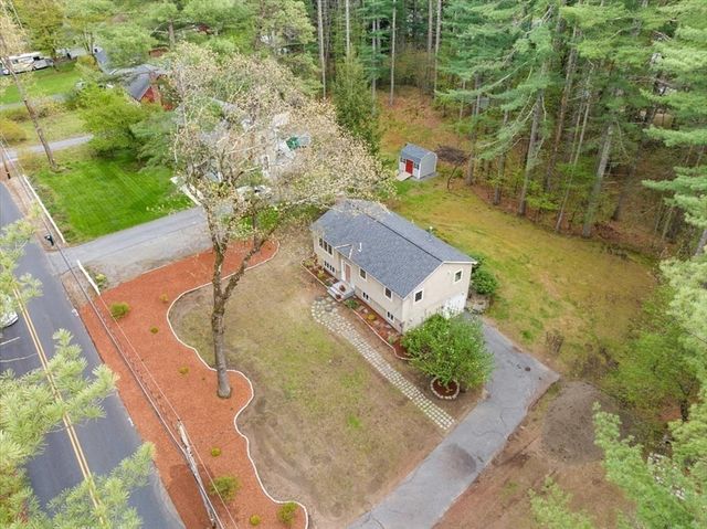 100 S Harbor Rd, Townsend, MA 01469