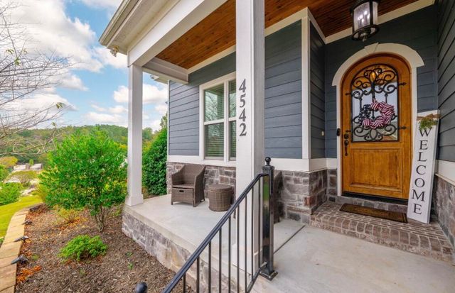 4542 Sailmaker Circle, Chattanooga, TN 37416