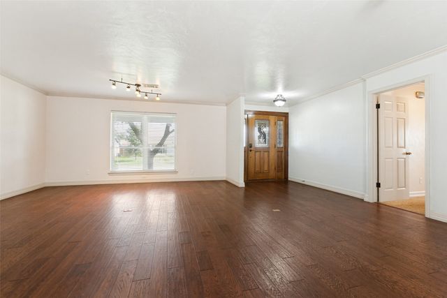 701 Brentwood Lane, Richardson, TX 75080