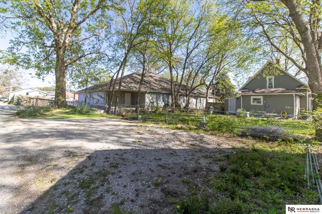 4618 Madison Avenue, Lincoln, NE 68504