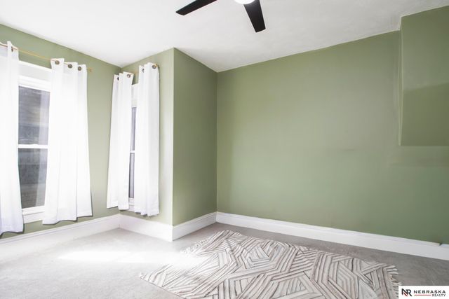 4618 Madison Avenue, Lincoln, NE 68504