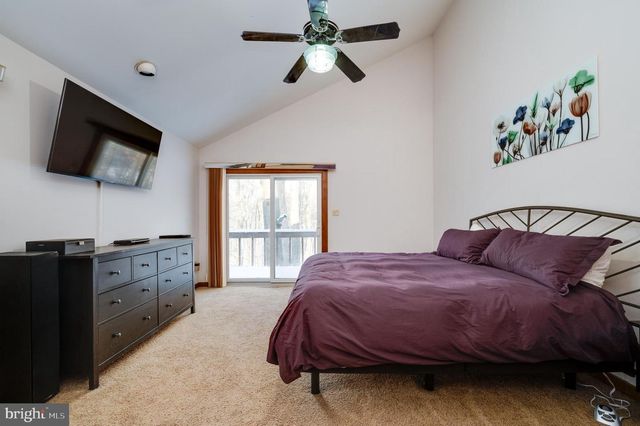 27 EAGLE LN, Reading, PA 19607