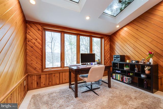 27 EAGLE LN, Reading, PA 19607