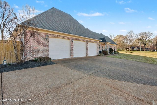 2964 Vanguard Drive, Hernando, MS 38632