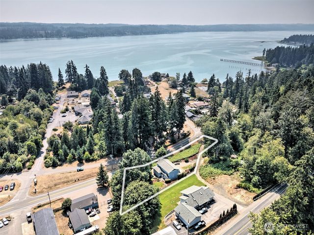 3780 NE North Shore Road, Belfair, WA 98528