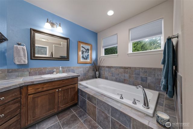 3780 NE North Shore Road, Belfair, WA 98528