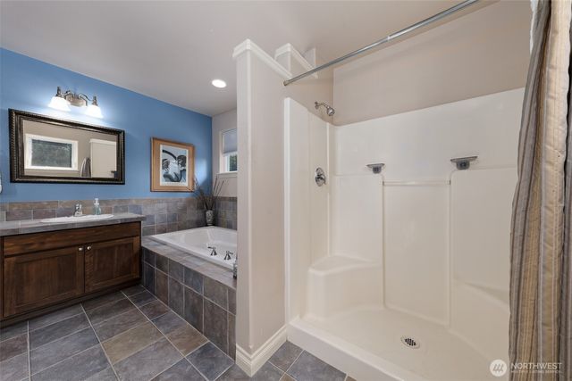 3780 NE North Shore Road, Belfair, WA 98528