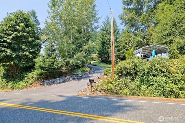 3780 NE North Shore Road, Belfair, WA 98528