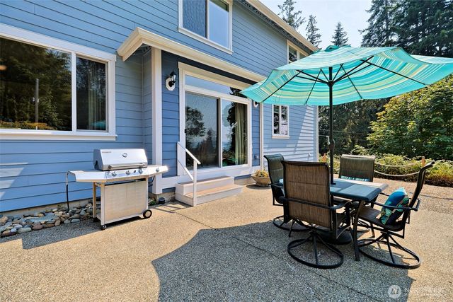3780 NE North Shore Road, Belfair, WA 98528