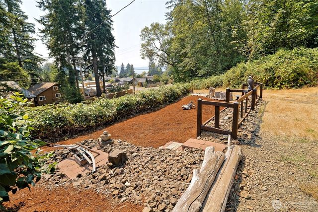 3780 NE North Shore Road, Belfair, WA 98528