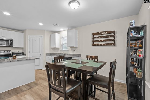 1069 Crescent Moon Loop, Hopkins, SC 29061