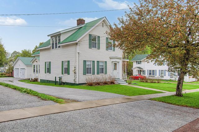 18 Diamond Street, St. Albans City, VT 05478