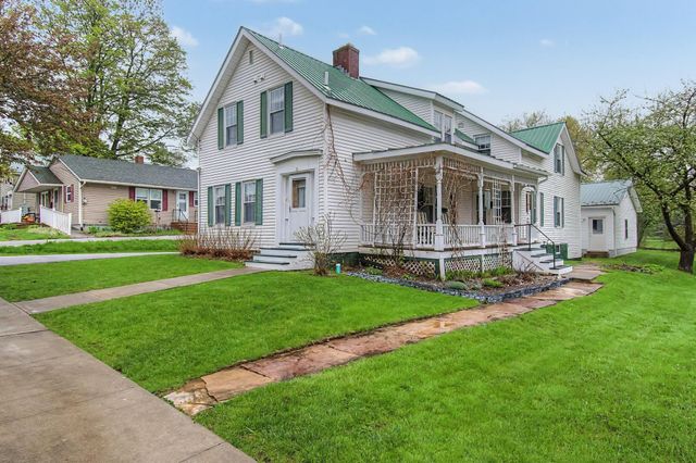 18 Diamond Street, St. Albans City, VT 05478