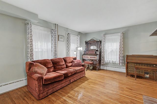 18 Diamond Street, St. Albans City, VT 05478