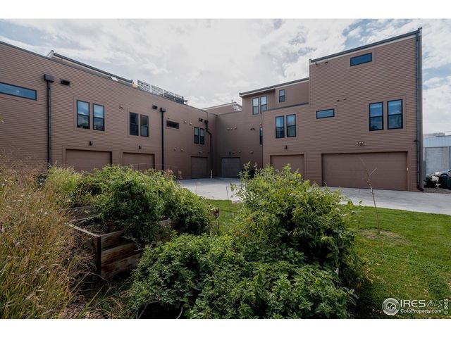 741 24th St, Denver, CO 80205