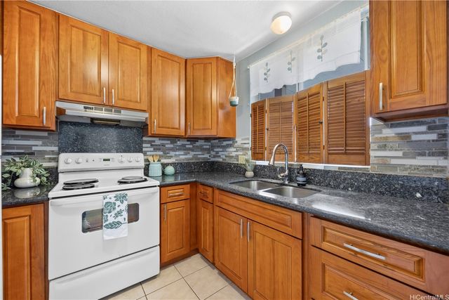 95-658 Hanile Street C201, Mililani, HI 96789
