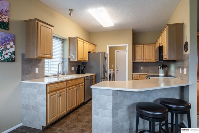4981 S 190th Avenue, Omaha, NE 68135