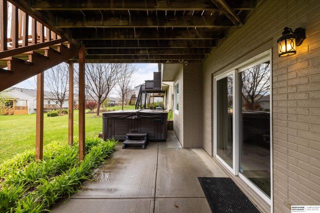 4981 S 190th Avenue, Omaha, NE 68135