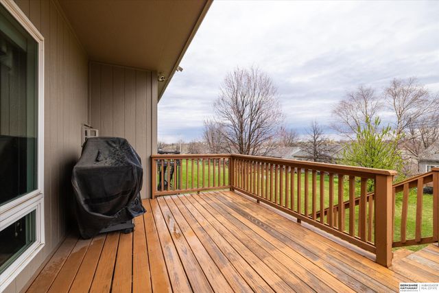 4981 S 190th Avenue, Omaha, NE 68135