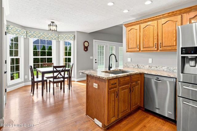 219 Blackberry Cir, Mt Washington, KY 40047