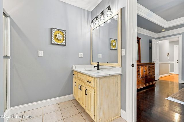 219 Blackberry Cir, Mt Washington, KY 40047