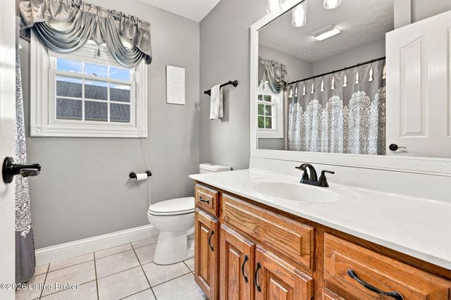 219 Blackberry Cir, Mt Washington, KY 40047