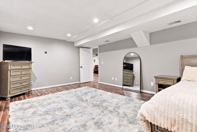 219 Blackberry Cir, Mt Washington, KY 40047