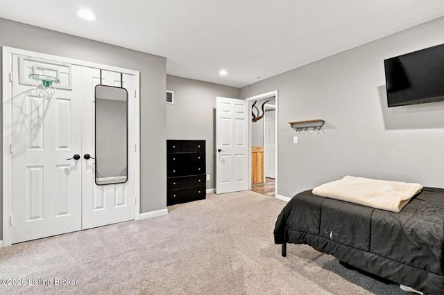 219 Blackberry Cir, Mt Washington, KY 40047