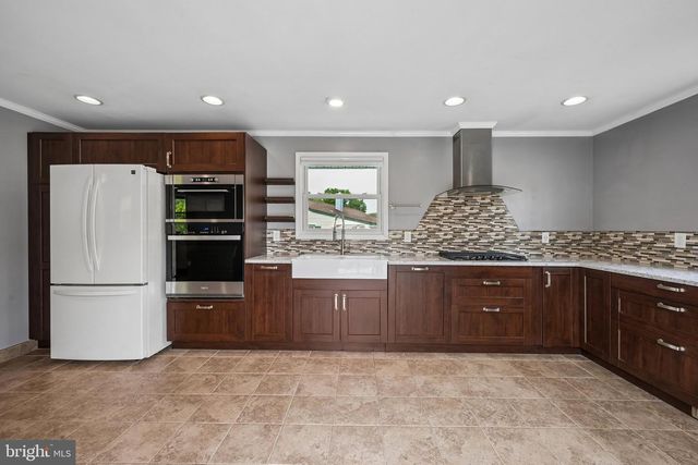 36 NASSAU RD, Lumberton, NJ 08048