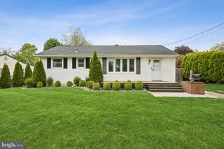 36 NASSAU RD, Lumberton, NJ 08048