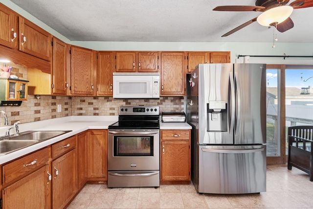 1658 North Avenue, Burlington, VT 05408