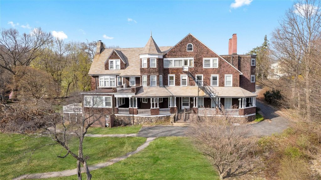 25 N Malcolm Street, Ossining, NY 10562
