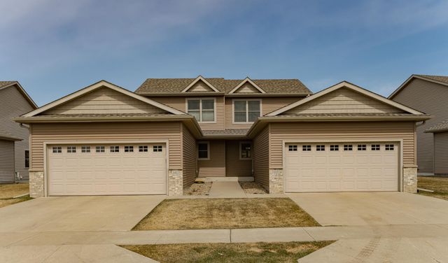 4449 Heritage Place NW, Rochester, MN 55901