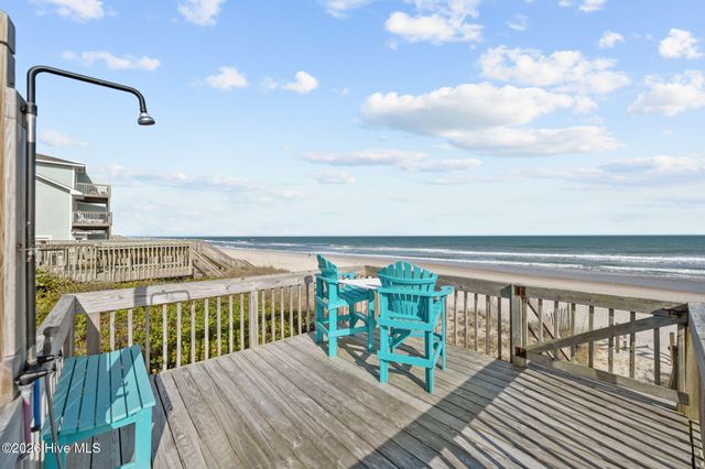 3930 Island Drive, N Topsail Beach, NC 28460