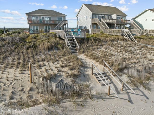 3930 Island Drive, N Topsail Beach, NC 28460
