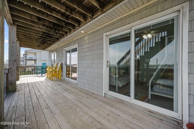 3930 Island Drive, N Topsail Beach, NC 28460