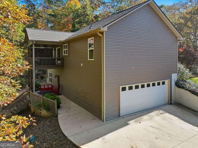 52 Mccollum Road, Ellijay, GA 30540